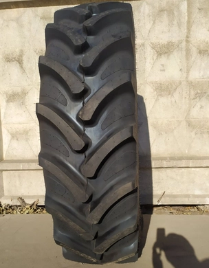 Шина с/х 520/85R38 (20.8R38) RAD85 Maximo 155A8/152B Tubeless (Trelleborg)