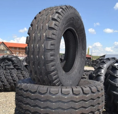 Шина с/г 12.5/80-18 (320/80-18) PK-303 16 сл 150A8 Tubeless (SpeedWays)