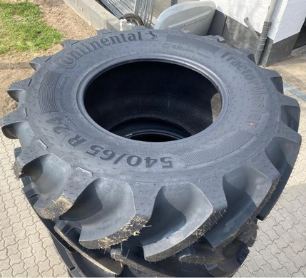 Шина с/г 540/65R24 TractorMaster 140D/143A8 Tubeless (Continental)