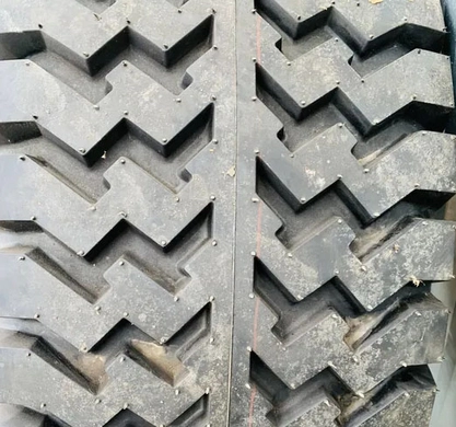 Шина с/г 16.5/70-18 (420/70-18) IMP-100 18 сл 157A6 (Armour)