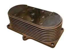 Теплобменник масляный двигателя (RE560754), JD6030/7030/ 6.8L (AGROCORE)
