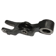 Важіль навіски валу поворотного лівий P4110