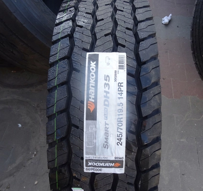 Шина 245/70R19.5 DH35 14 cл 136/134M M+S (Hankook) ведущие