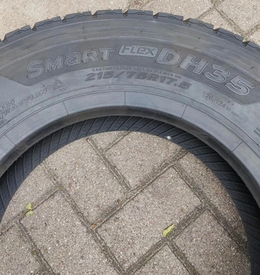 Шина 215/75R17.5 DH35 12 cл 126/124M M+S (Hankook) ведущие