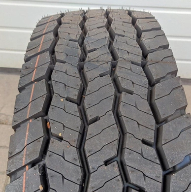 Шина 215/75R17.5 DH35 12 cл 126/124M M+S (Hankook) ведущие