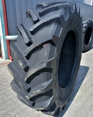 Шина с/х 580/70R38  TDR 700 155D Tubeless (Ascenso)