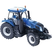 Модель трактора New Holland T8, M1:32 (Britains)