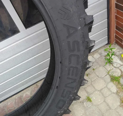 Шина с/г 320/90R50 TDR 900 150D Tubeless (Ascenso)