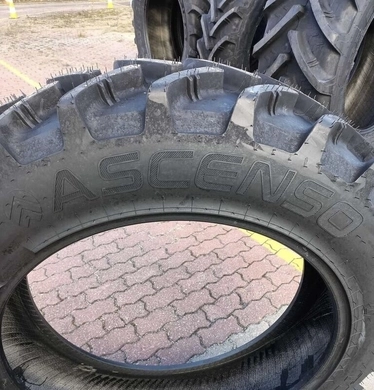 Шина с/х 270/95R32 (11.2R32) TDR 900 136D Tubeless (Ascenso)