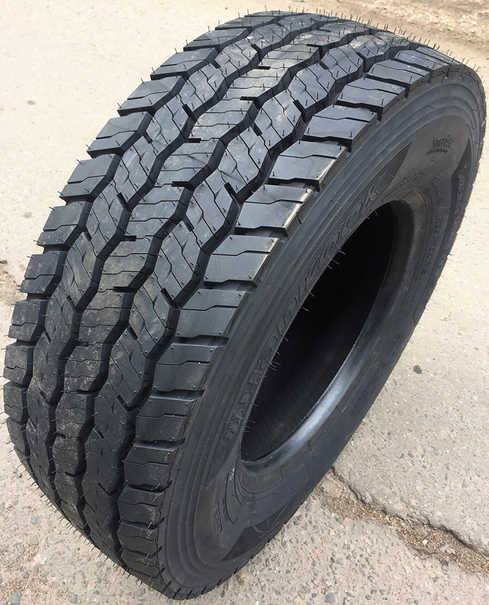 Шина 235/75R17.5 DH35 16 cл 132/130M M+S (Hankook) ведущие