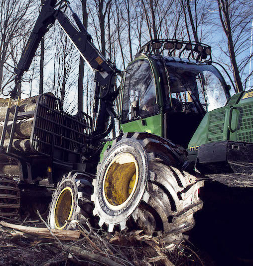 Шина с/х 710/40-22.5 Forest King TRS-2 SF 20 сл 161A2/168A2 TT (Nokian)